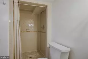 2318 Ashmead Pl NW, Washington, DC 20009 - Photo 43