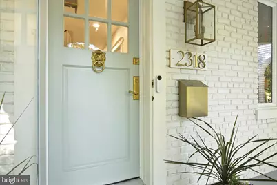 2318 Ashmead Place NW, Washington, DC 20009 - Photo 5