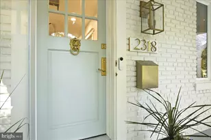 2318 Ashmead Pl NW, Washington, DC 20009 - Photo 5