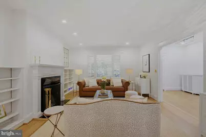 2318 Ashmead Place NW, Washington, DC 20009 - Photo 9