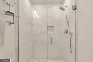 1460 Harvard St NW, Washington, DC 20009 - Photo 23