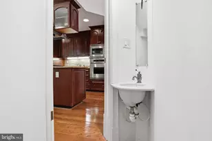 1110 P St NW, Washington, DC 20005 - Photo 11