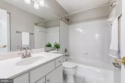 2407 20th Street NW #1096, Washington, DC 20009 - Photo 19