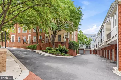 2407 20th Street NW #1096, Washington, DC 20009 - Photo 31