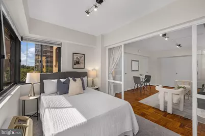 2141 I Street NW #402, Washington, DC 20037 - Photo 7