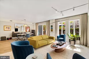 1045 31st St NW, Washington, DC 20007 - Photo 5