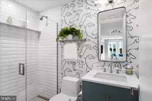 1045 31st St NW, Washington, DC 20007 - Photo 21