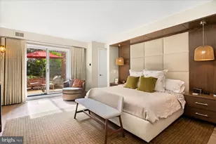 1045 31st St NW, Washington, DC 20007 - Photo 31