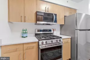 1000 New Jersey Ave SE, Washington, DC 20003 - Photo 13