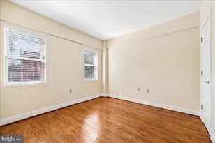 1727 R St NW, Washington, DC 20009 - Photo 29
