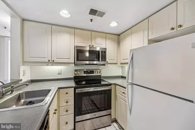 1727 R Street NW #201, Washington, DC 20009 - Photo 21
