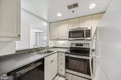 1727 R Street NW #201, Washington, DC 20009 - Photo 19