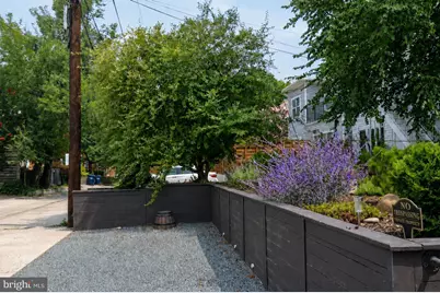 2228 40th Street NW #2, Washington, DC 20007 - Photo 15