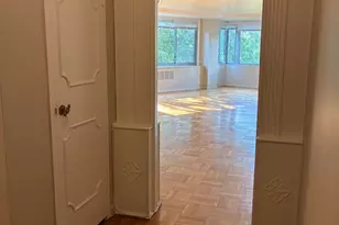 4200 Cathedral Ave NW, Washington, DC 20016 - Photo 5