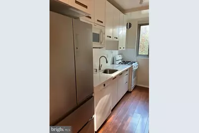 4200 Cathedral Avenue NW #819, Washington, DC 20016 - Photo 11