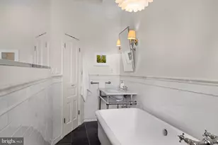 131 North Carolina Ave SE, Washington, DC 20003 - Photo 31