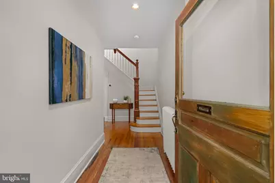 131 North Carolina Avenue SE, Washington, DC 20003 - Photo 3