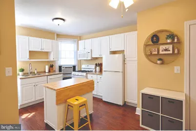 1904 Calvert Street NW #2, Washington, DC 20009 - Photo 7
