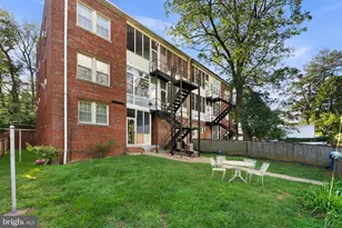 2514 41st St NW, Washington, DC 20007 - Photo 29