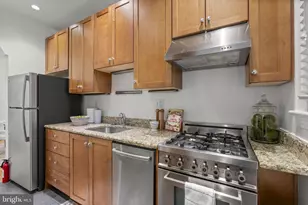 2514 41st St NW, Washington, DC 20007 - Photo 15