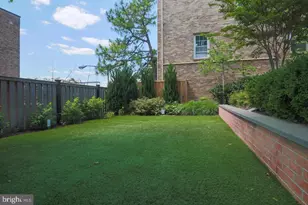 1636 Beekman Pl NW, Washington, DC 20009 - Photo 29