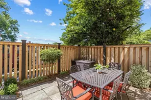 1636 Beekman Pl NW, Washington, DC 20009 - Photo 23