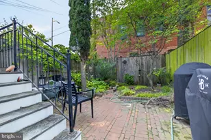152 13th St SE, Washington, DC 20003 - Photo 29