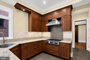 152 13th St SE, Washington, DC 20003 - Photo 43