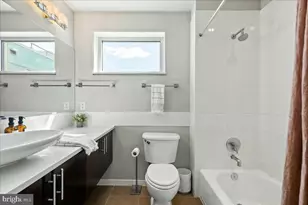 929 Florida Ave NW, Washington, DC 20001 - Photo 33