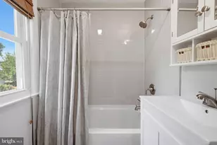 1719 Evarts St NE, Washington, DC 20018 - Photo 17