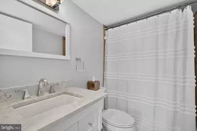 700 7th Street SW #734, Washington, DC 20024 - Photo 5