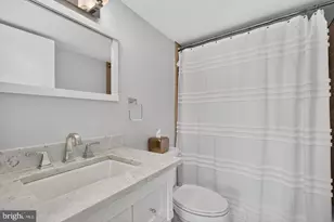 700 7th Street SW, Washington, DC 20024 - Photo 5