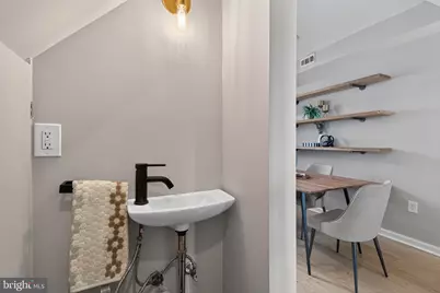 611 18th Street NE, Washington, DC 20002 - Photo 9