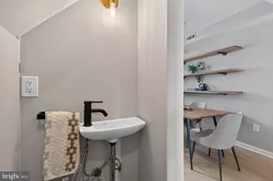 611 18th St NE, Washington, DC 20002 - Photo 9