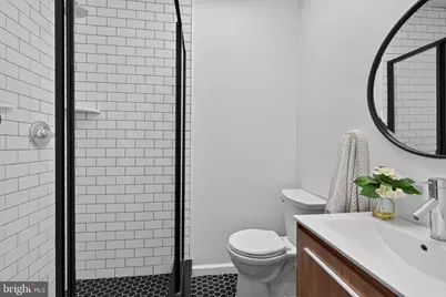 611 18th Street NE, Washington, DC 20002 - Photo 27
