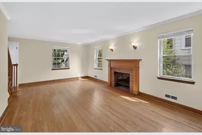 5620 Macarthur Boulevard NW, Washington, DC 20016 - Photo 5