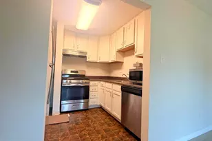 1719 Gainesville St SE, Washington, DC 20020 - Photo 7