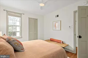 909 G St SE, Washington, DC 20003 - Photo 35