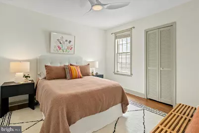 909 G Street SE, Washington, DC 20003 - Photo 33