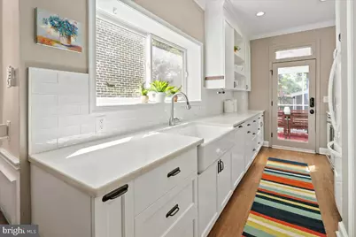 909 G Street SE, Washington, DC 20003 - Photo 17