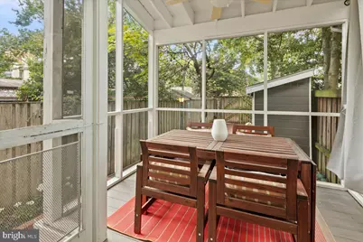 909 G Street SE, Washington, DC 20003 - Photo 25