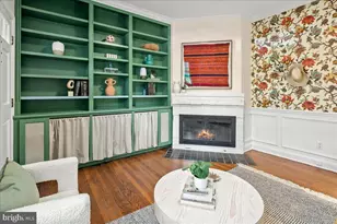 909 G St SE, Washington, DC 20003 - Photo 5