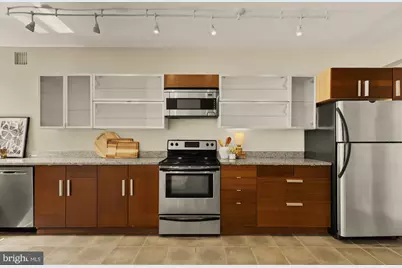 3901 Cathedral Avenue NW #220, Washington, DC 20016 - Photo 7