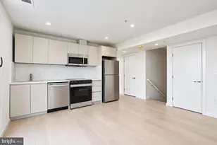 2117 M St NE, Washington, DC 20002 - Photo 9