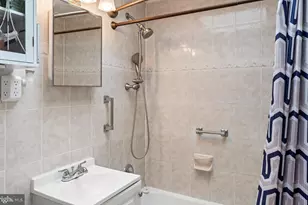 430 19th St NE, Washington, DC 20002 - Photo 13
