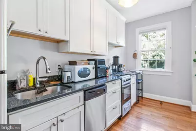 2527 Q Street NW #108, Washington, DC 20007 - Photo 5