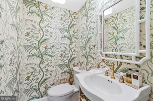 4607 Kenmore Dr NW, Washington, DC 20007 - Photo 9