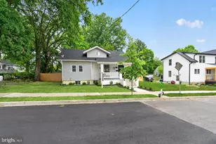 1004 Shepherd St NE, Washington, DC 20017 - Photo 5