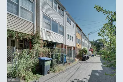 225 Cromwell Terrace NE, Washington, DC 20002 - Photo 47
