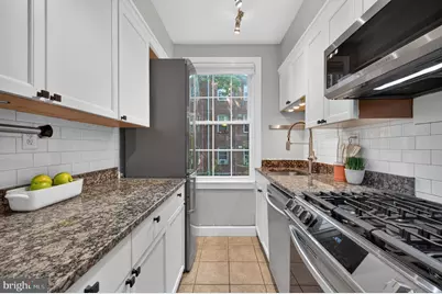 2803 Cortland Place NW #106, Washington, DC 20008 - Photo 7